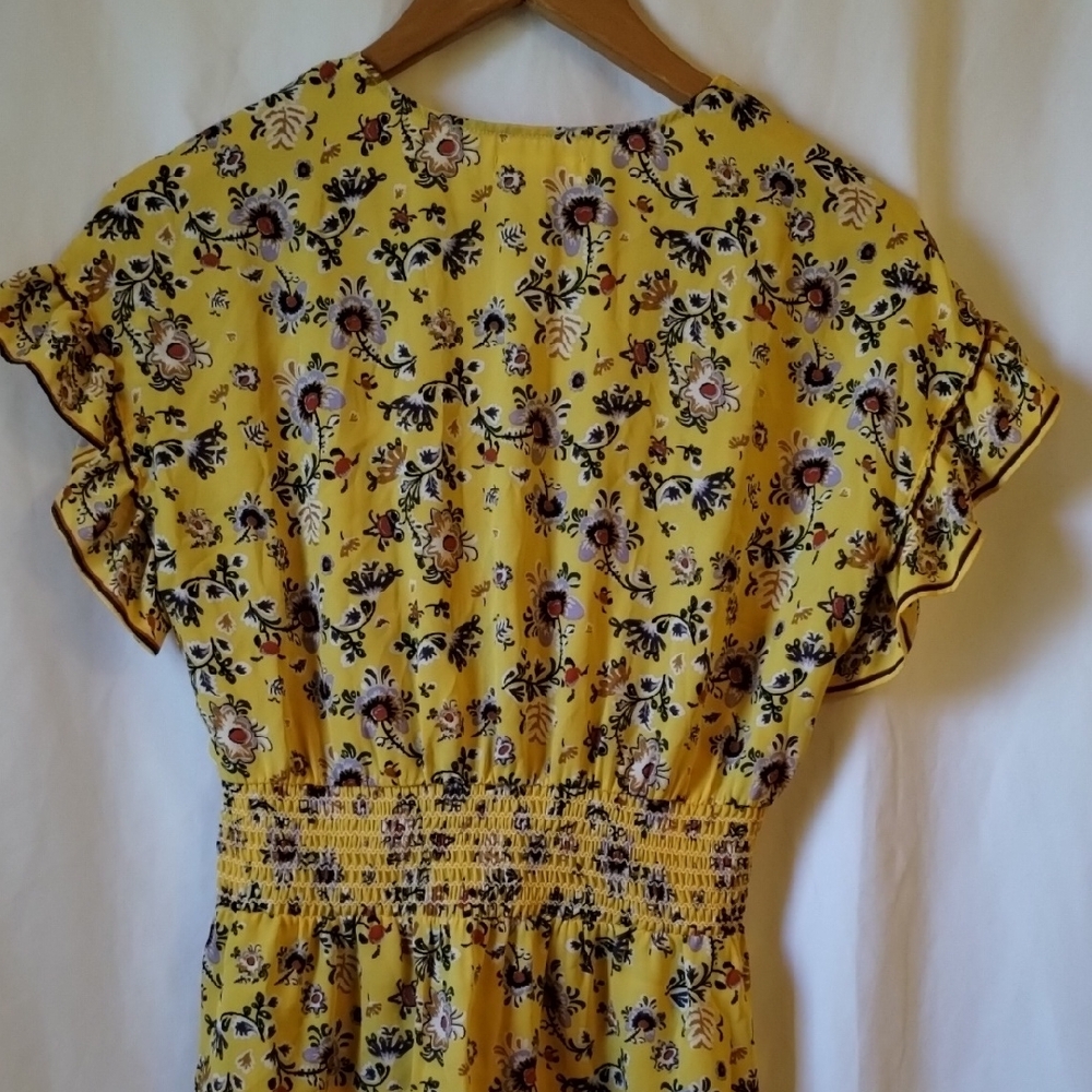 Max Studio Yellow Floral Ruffle Blouse - Picture 7 of 12